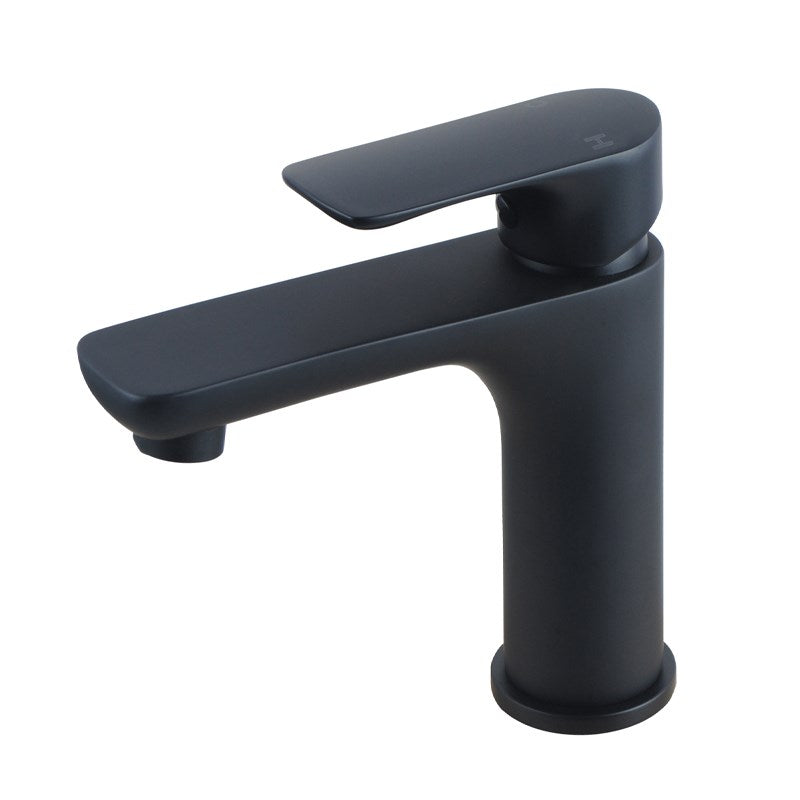 VOG - Short Basin Mixer