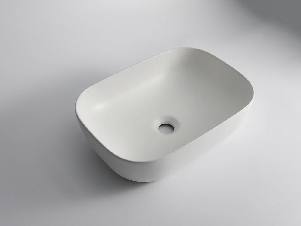 Oval-46-MW